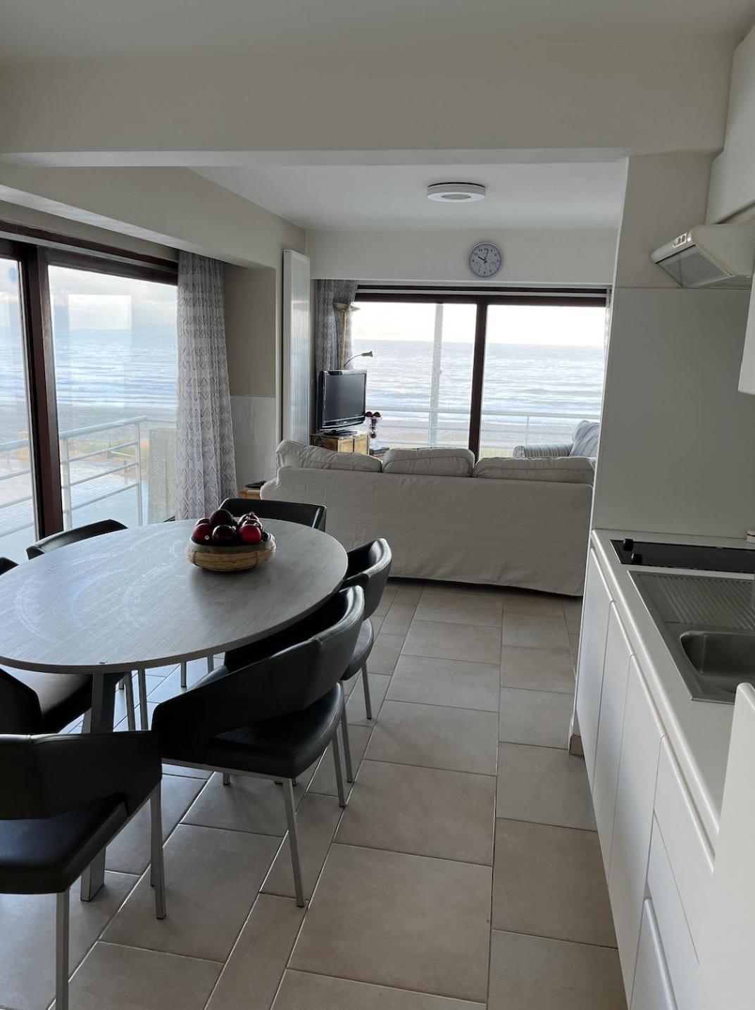 Apartment Met Zeezicht En Zicht Op Casino Middelkerke