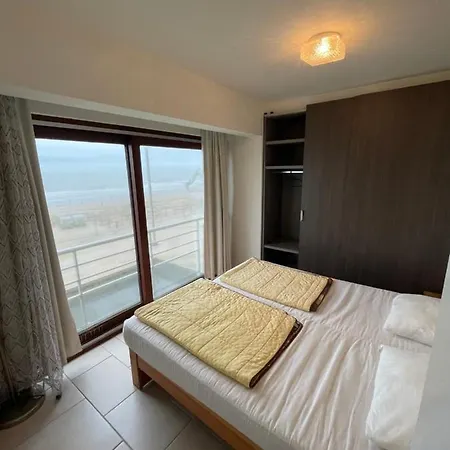 Appartement Met Zeezicht En Zicht Op Casino Middelkerke Exterior photo